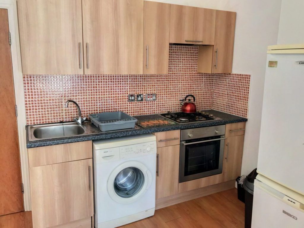 Property photo 3 of 4