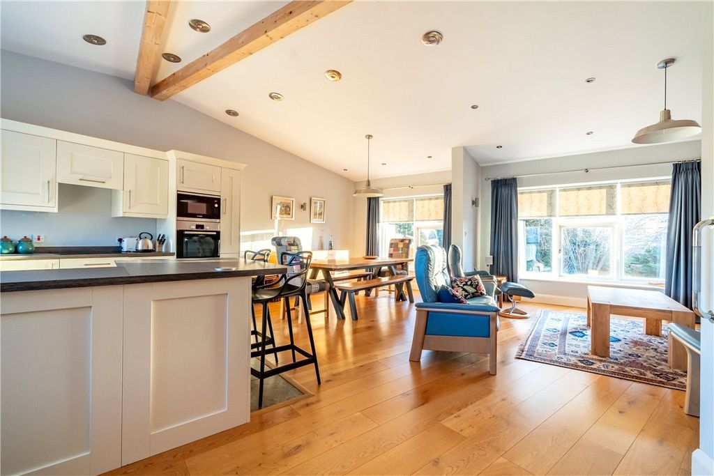 Property photo 1 of 16 Picture No. 07