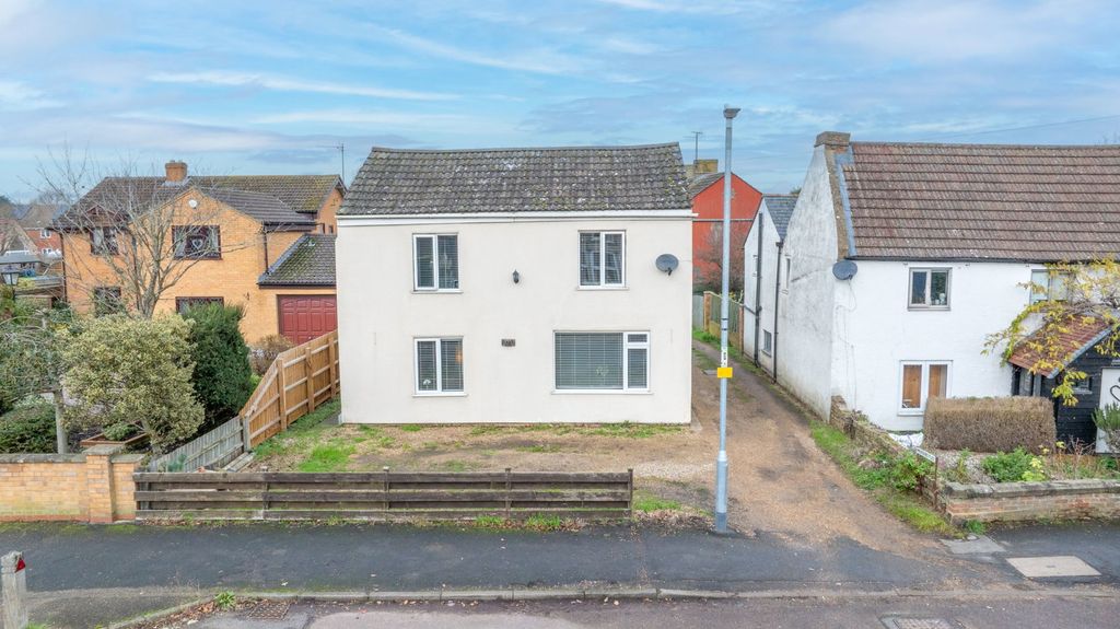 Property photo 1 of 39