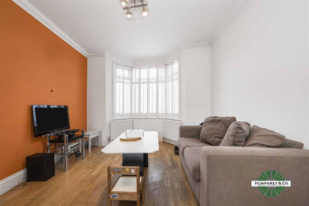 Property photo 2 of 15 446 Forest Road -009.Jpg
