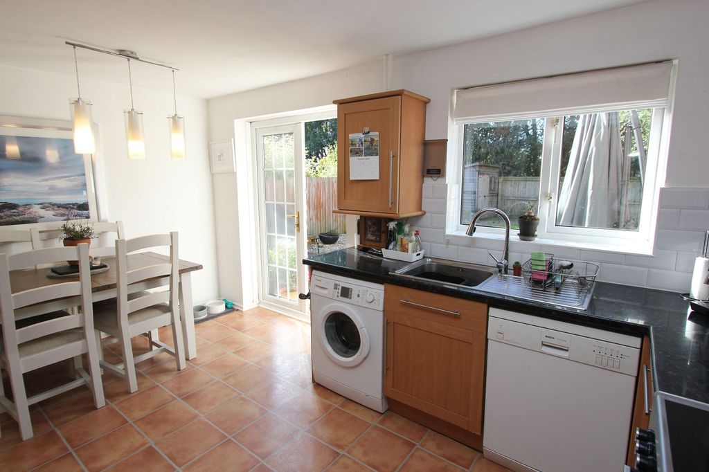 Property photo 3 of 22