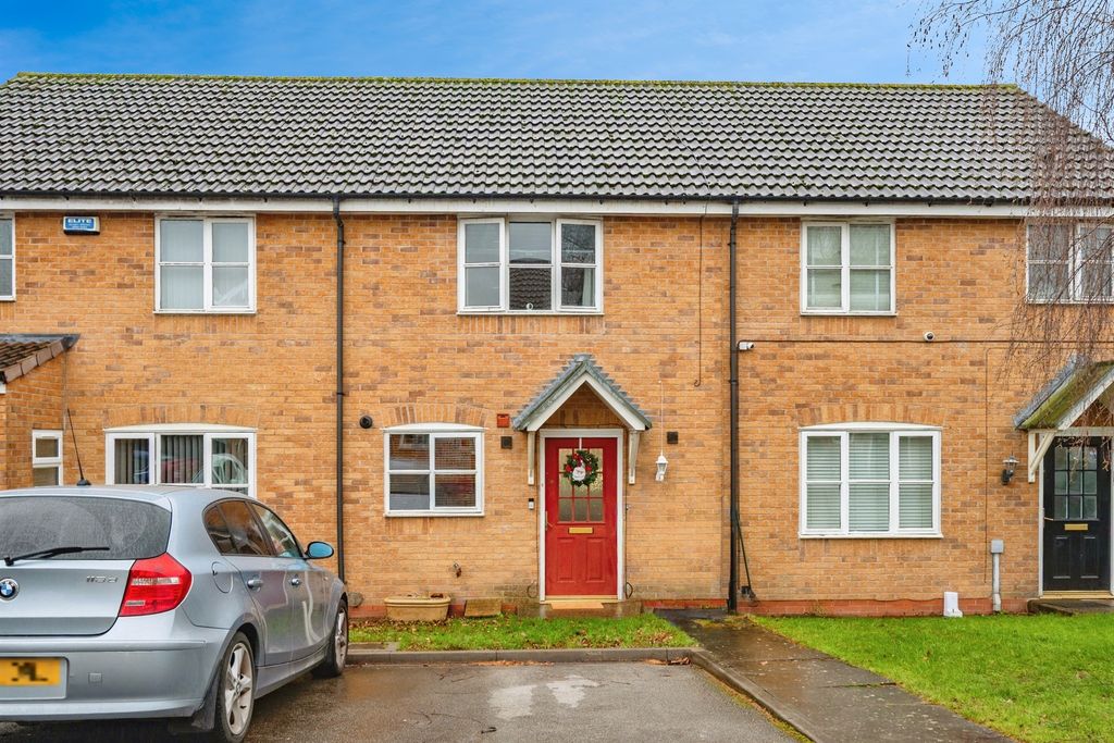 Property photo 1 of 15 External