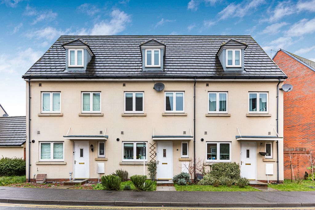 Property photo 1 of 23