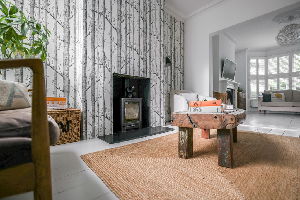 Property photo 3 of 22