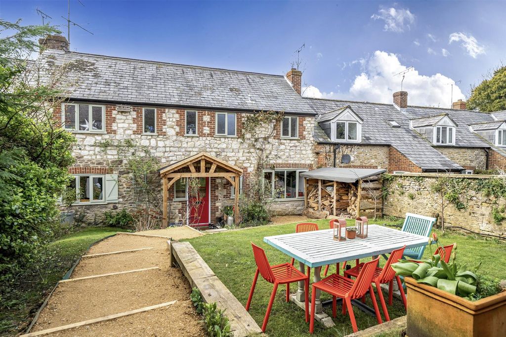 Property photo 1 of 25 25