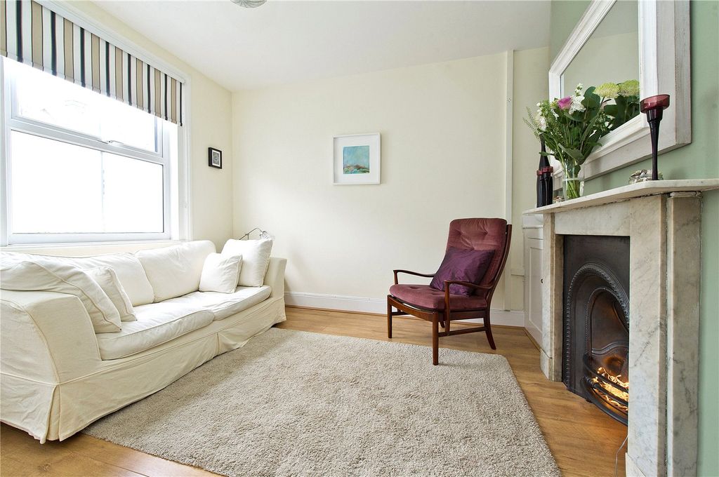 Property photo 3 of 11 Picture No. 04