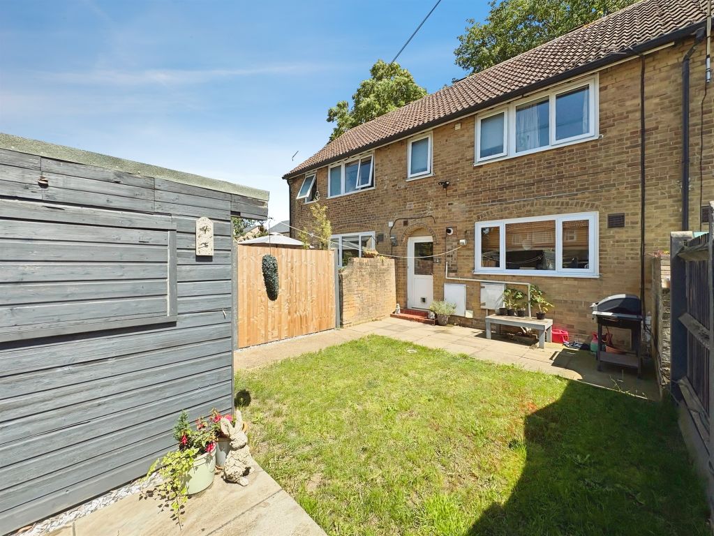 Property photo 3 of 4