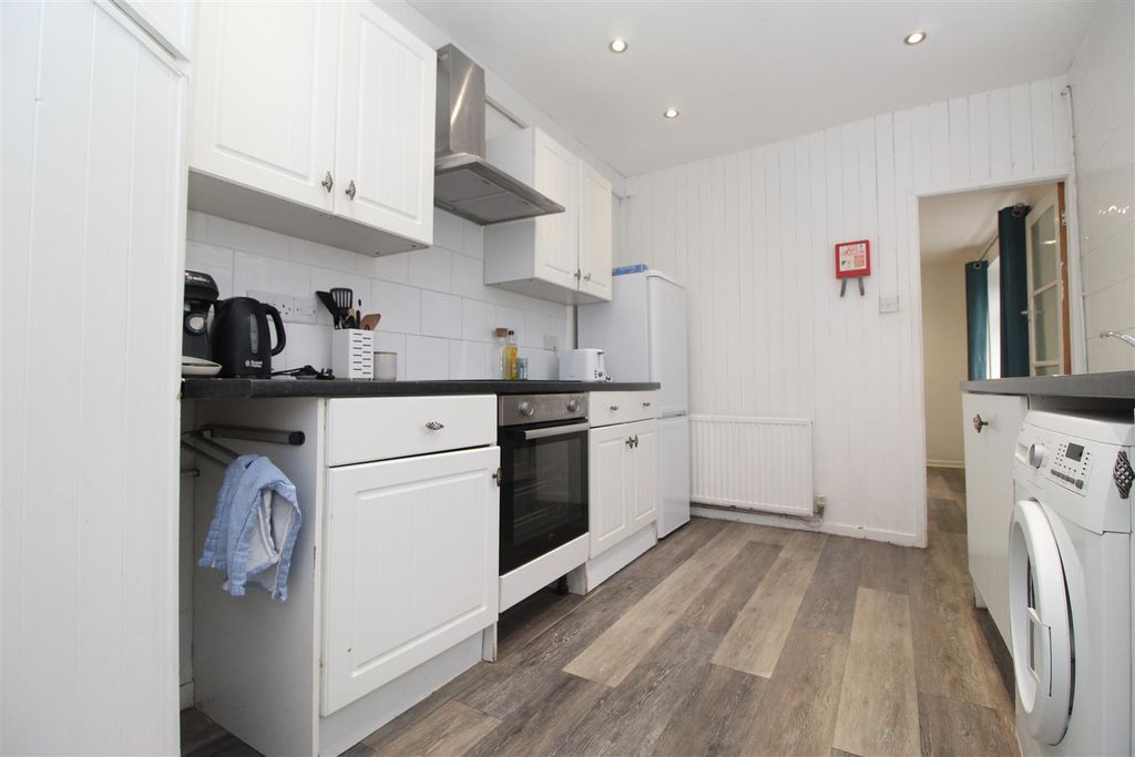 Property photo 3 of 13 Img_9836.Jpg