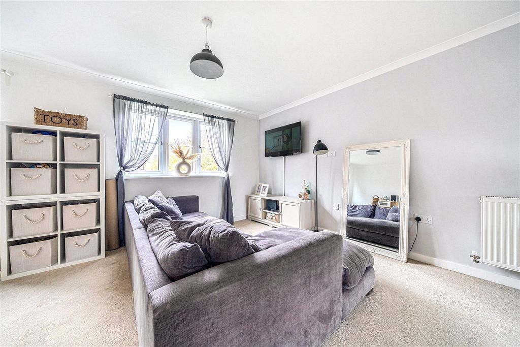 Property photo 3 of 12 Picture No. 04