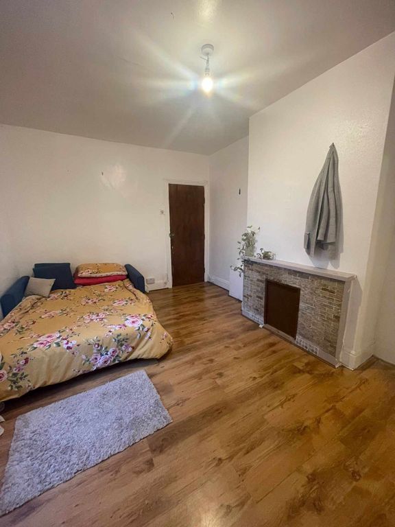 Property photo 2 of 7 Last Years Layout