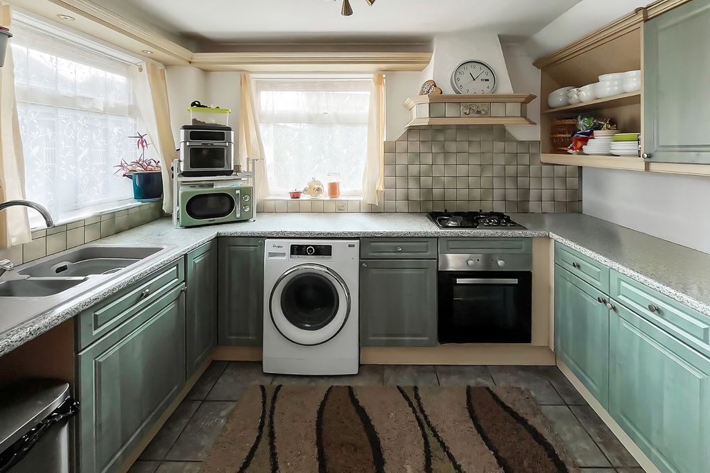 Property photo 3 of 16 Picture No. 09