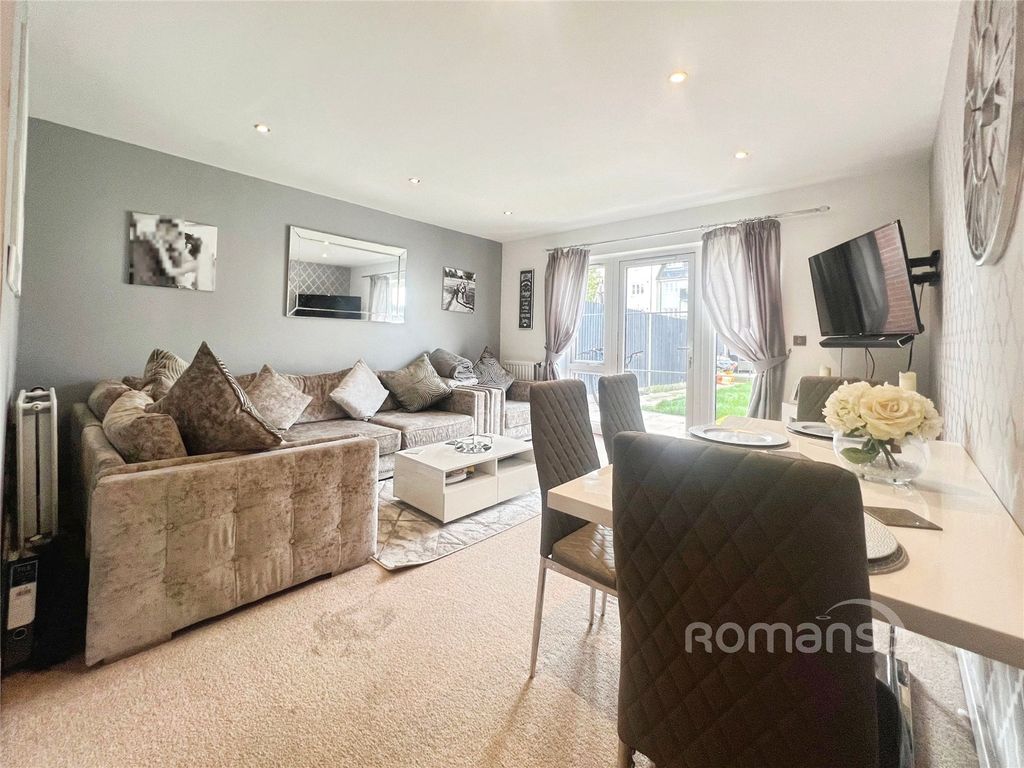 Property photo 3 of 20 Picture No. 21