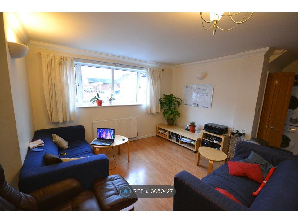 Property photo 1 of 4