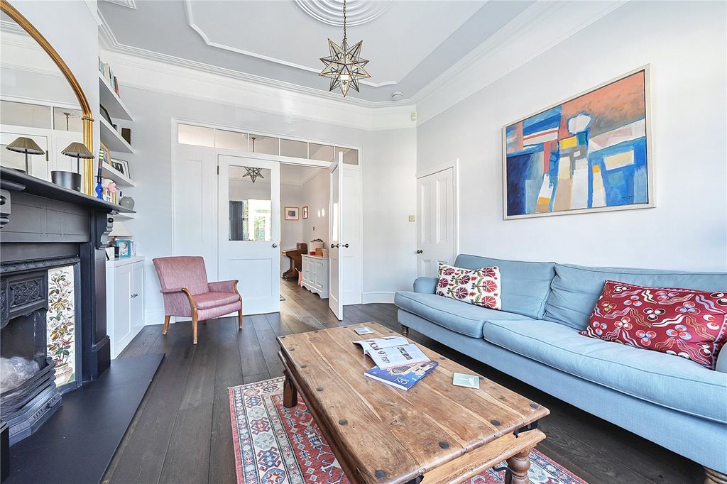 Property photo 3 of 29 Picture No. 12