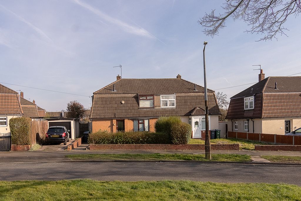 Property photo 1 of 19 External