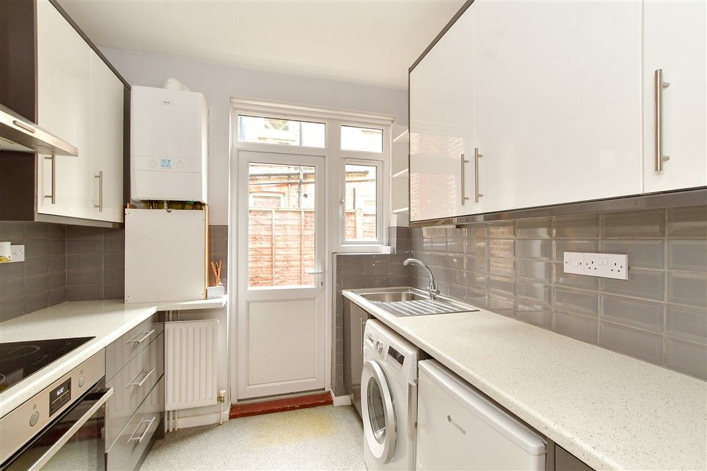 Property photo 2 of 15 Kitchen