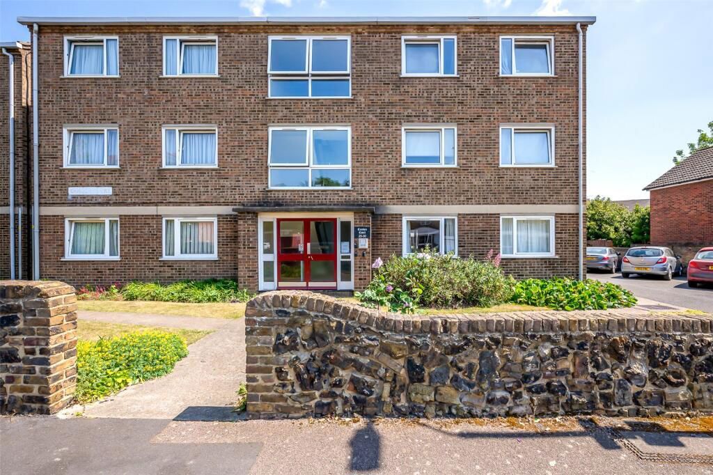 Property photo 1 of 11