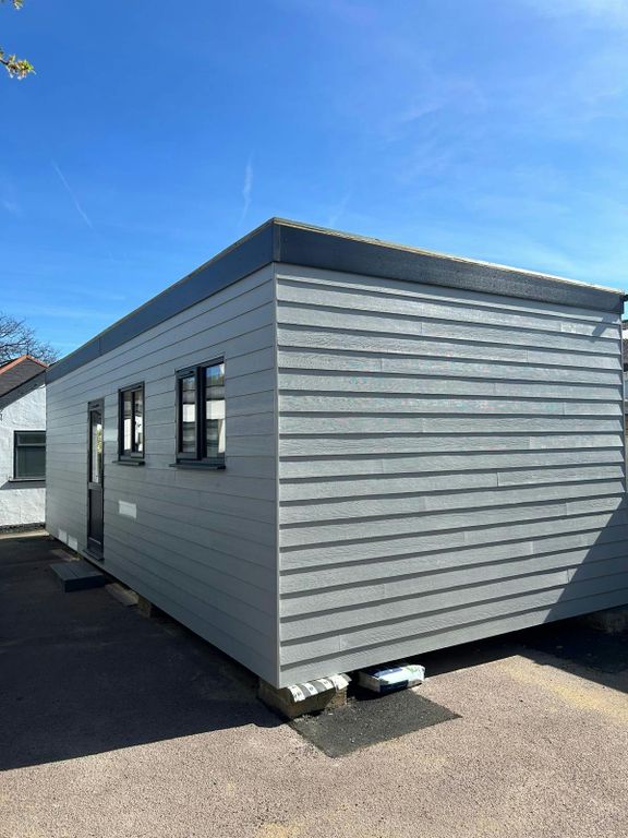 Property photo 1 of 2 B53Bdf33-c108-42B0-9F8d-1Ca493696Ab4.Jpg