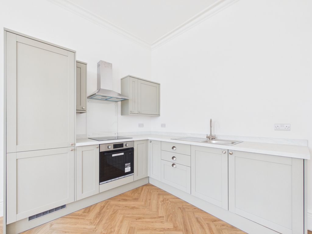 Property photo 3 of 4 Kitchen