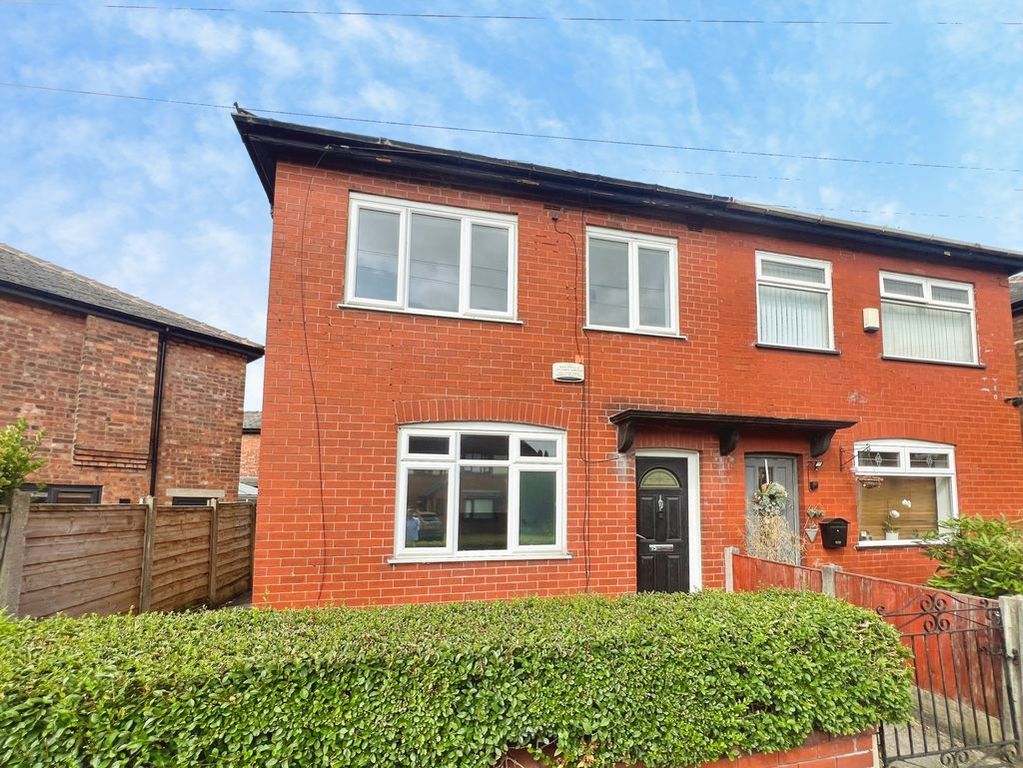 Property photo 1 of 13 External