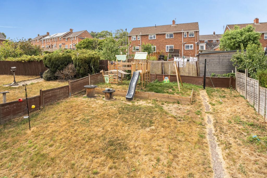 Property photo 2 of 21 Rear Garden