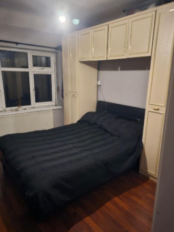 Property photo 1 of 3