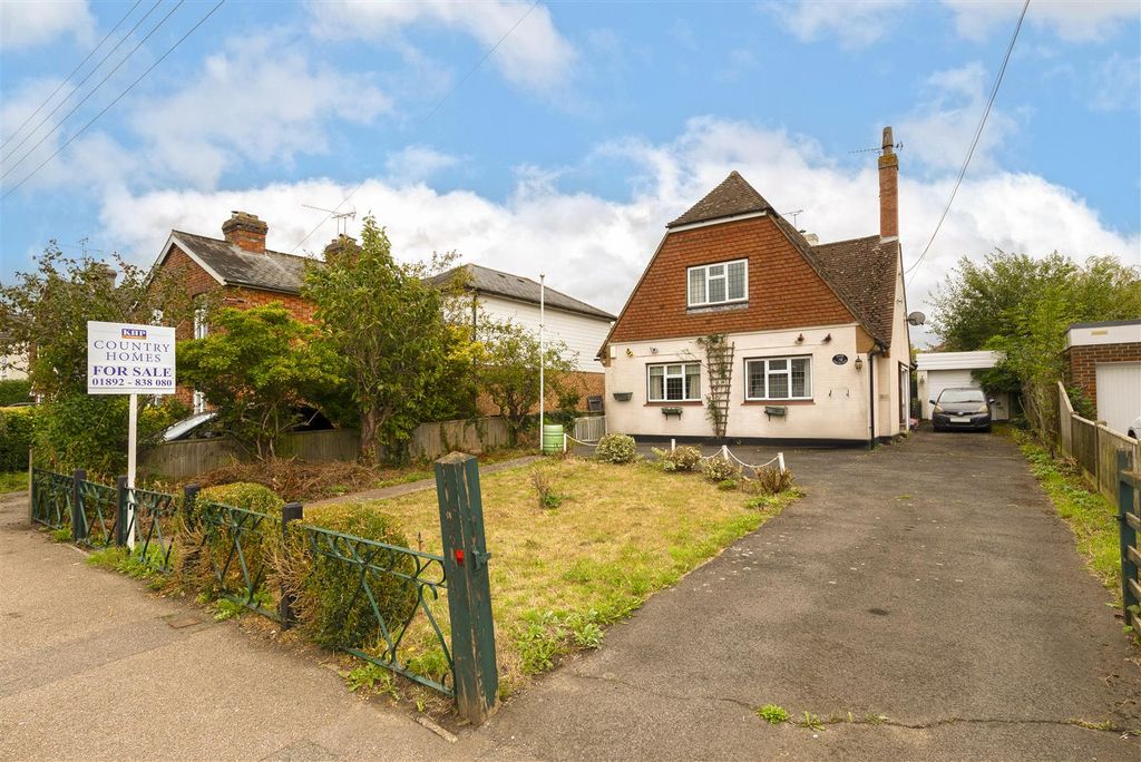 Property photo 3 of 13 Fairorchard01.Jpg