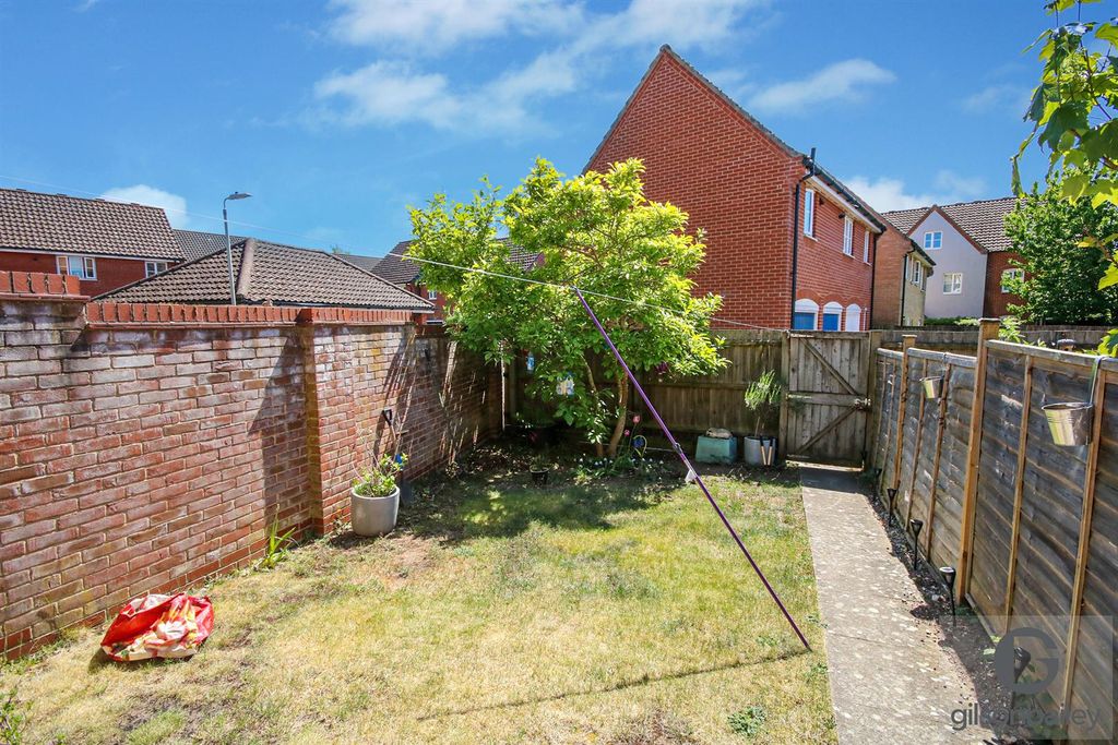 Property photo 3 of 9 Img_5161-2.Jpg