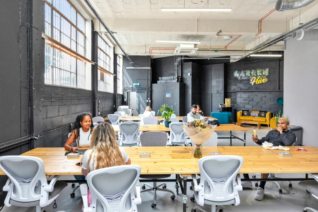 Property photo 3 of 29 Hive Co-Working - In Use Shot - 4.Jpg