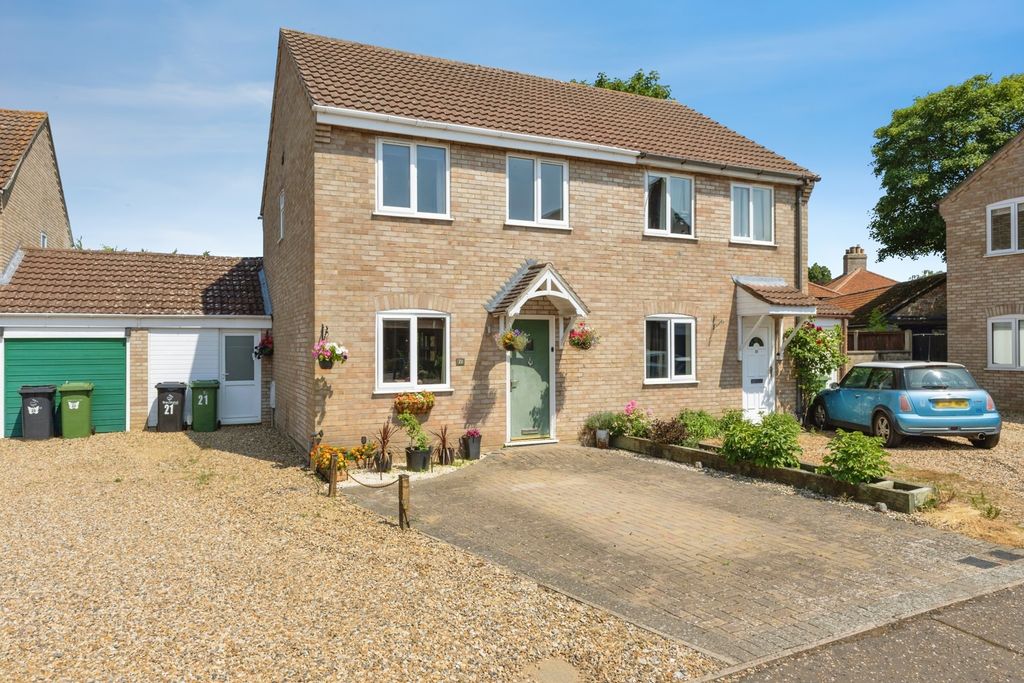 Property photo 1 of 18 Pbox-Img.Jpg