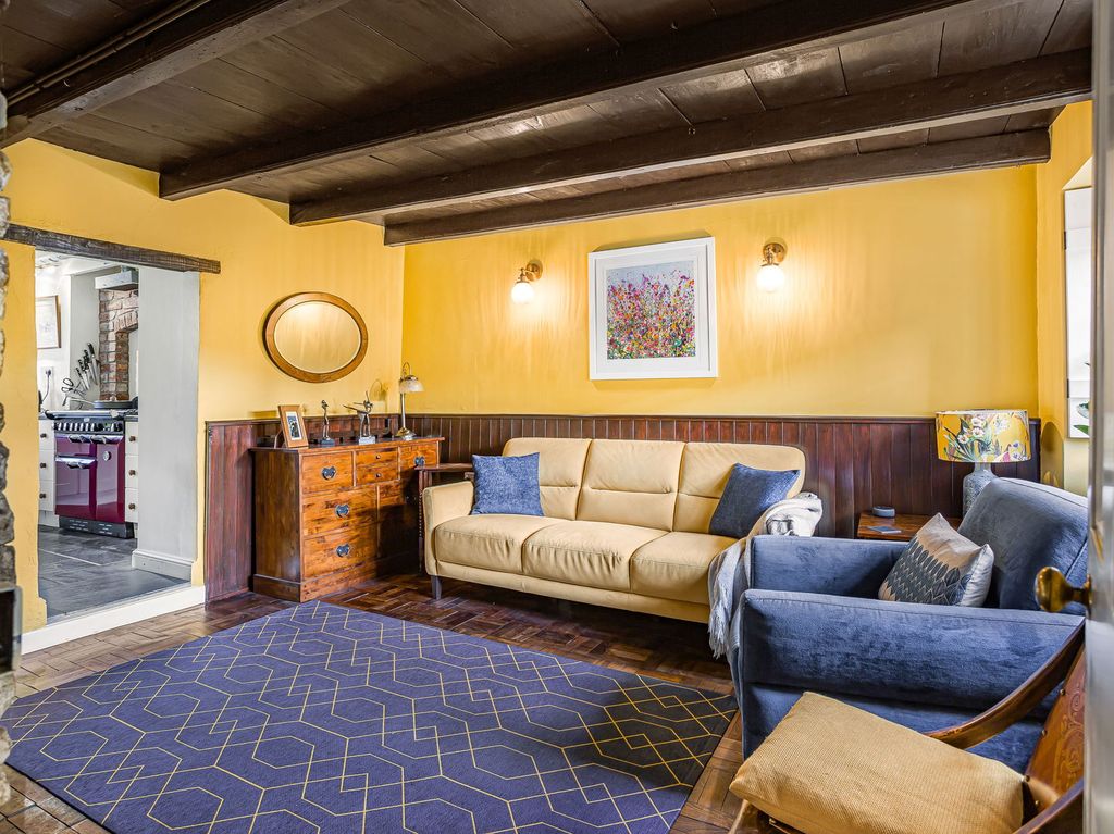 Property photo 3 of 57