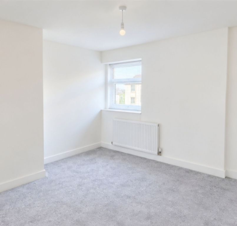 Property photo 3 of 3