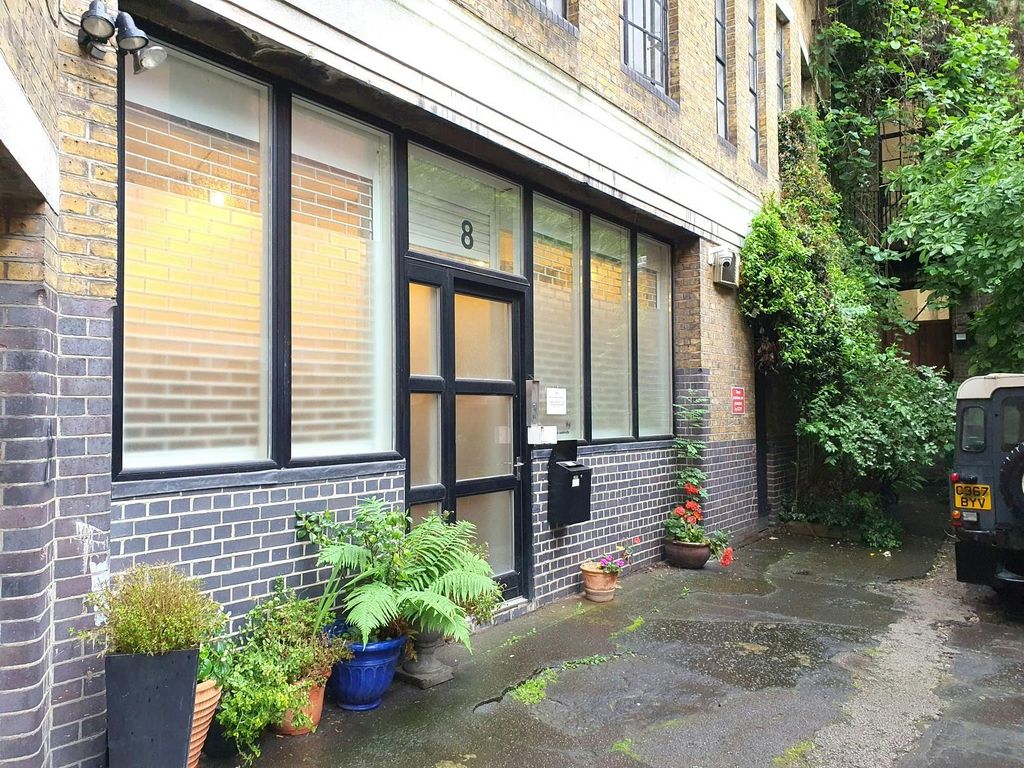 Property photo 1 of 9 Vine Yard Ext1.Jpg