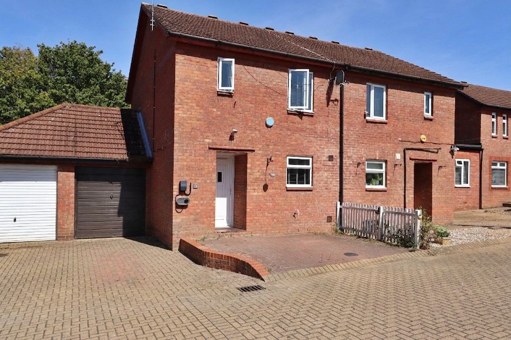 Property photo 1 of 17 Picture No. 18