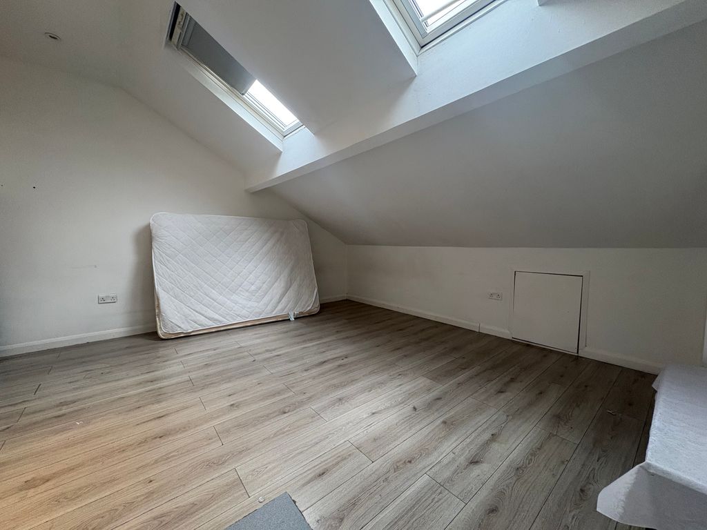 Property photo 2 of 4 Img_3150