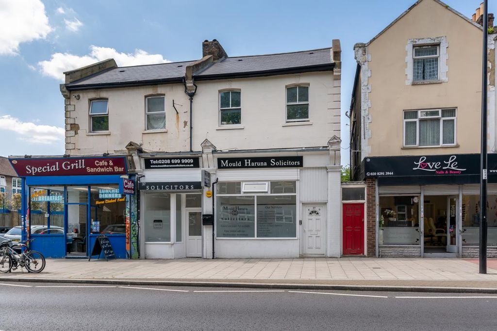 Property photo 3 of 5 Brockley Rise Se23 1Jg-1.Jpg