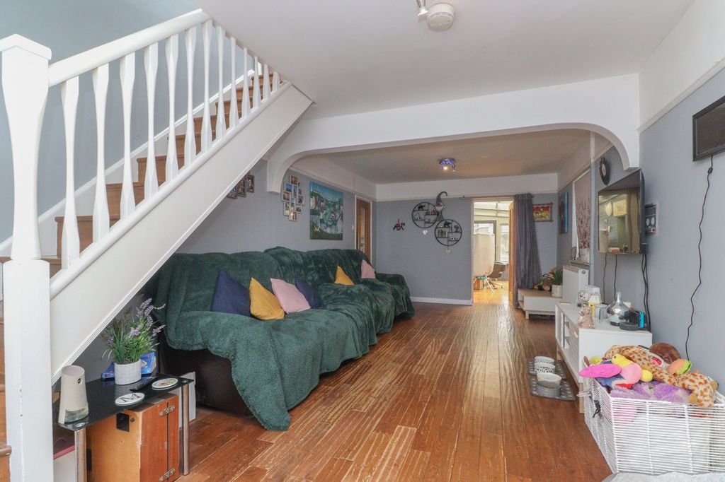 Property photo 2 of 22 Picture 2