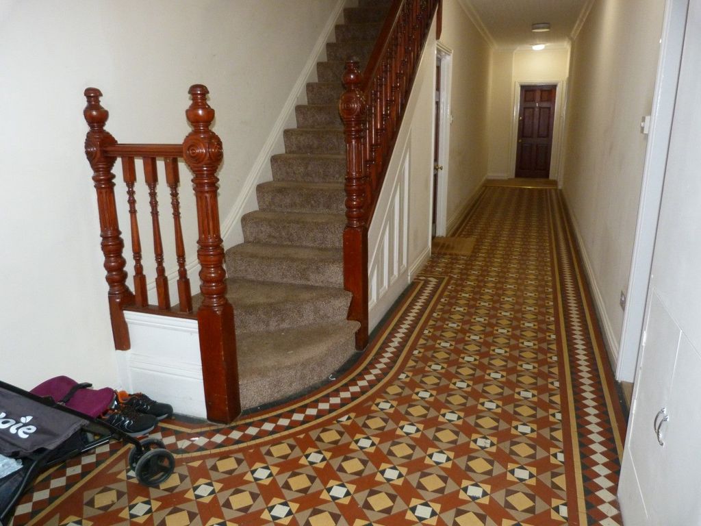 Property photo 2 of 6 Photograph 2