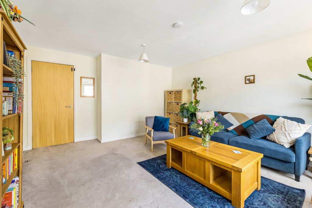 Property photo 3 of 12 Property Image 3