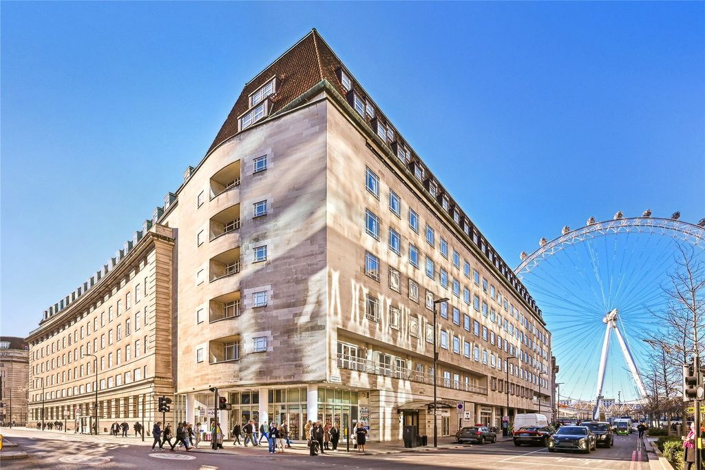 Property photo 1 of 18 Exterior