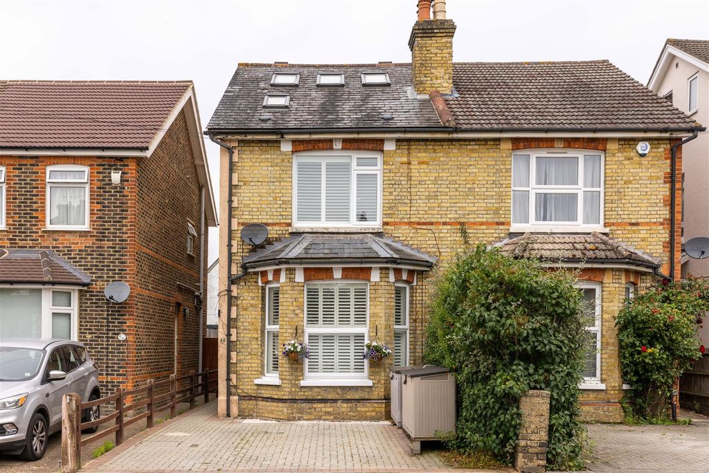 Property photo 1 of 23