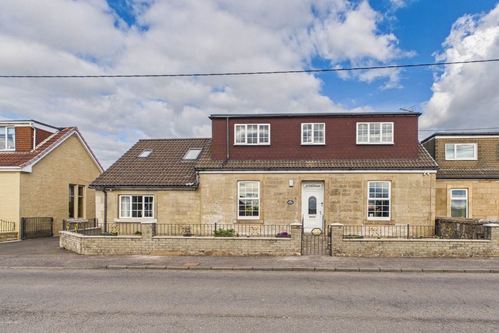 Property photo 1 of 27