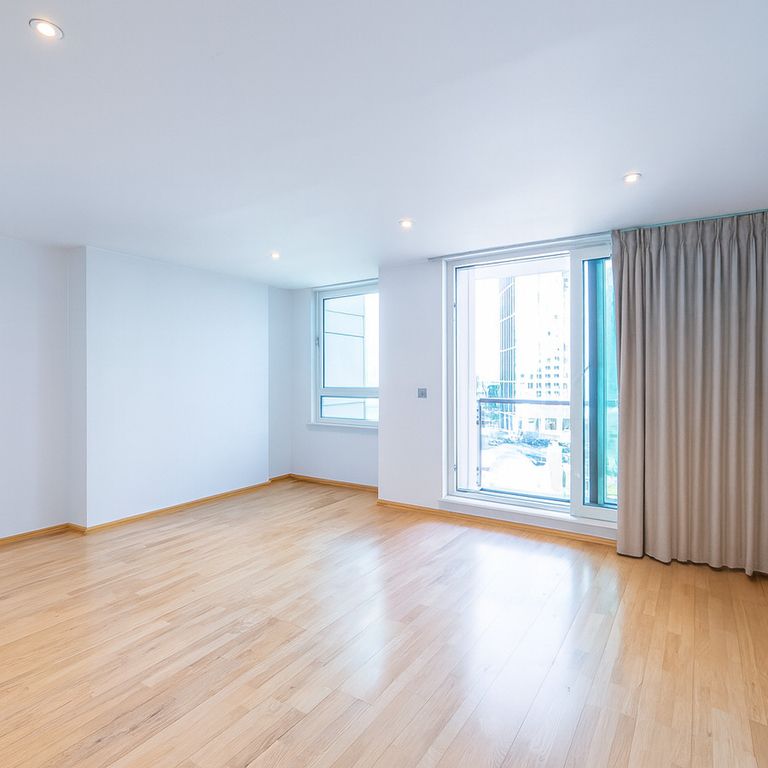 Property photo 1 of 4