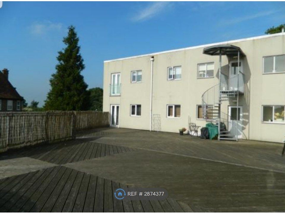 Property photo 2 of 15 Ext Roof Terrace