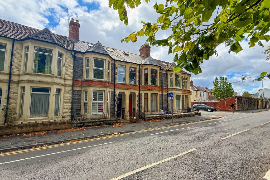 Property photo 1 of 34 Call 02920 454555 To Secure Your Viewing_41