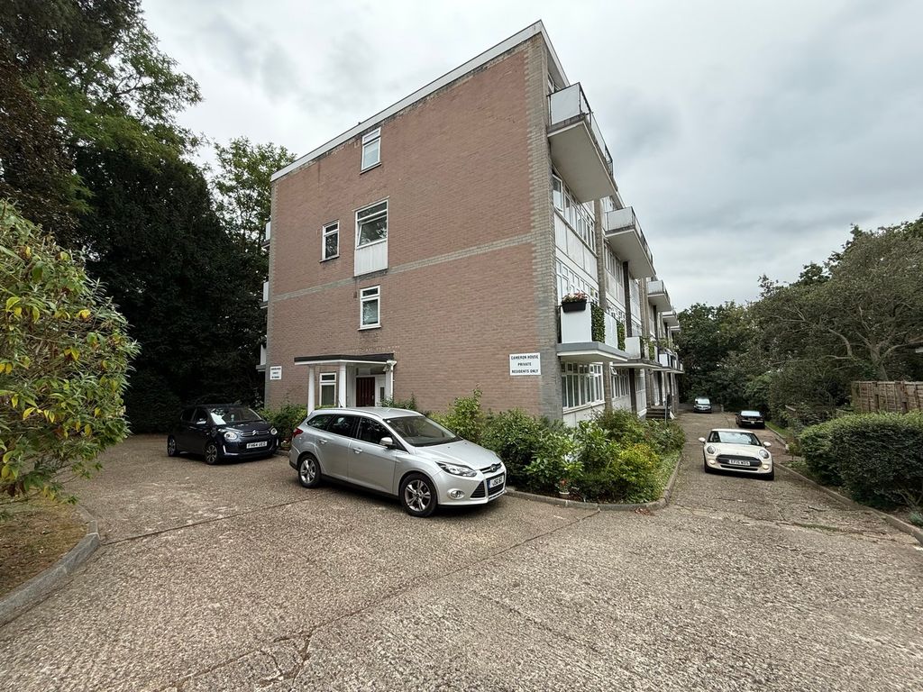 Property photo 2 of 10