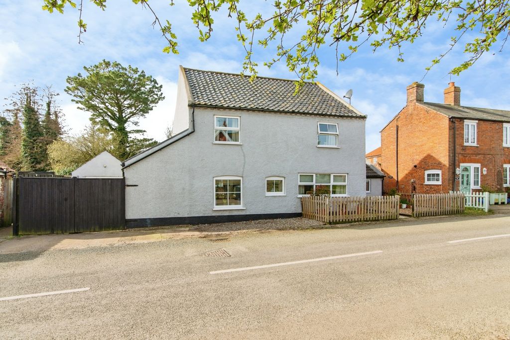 Property photo 1 of 20 Front