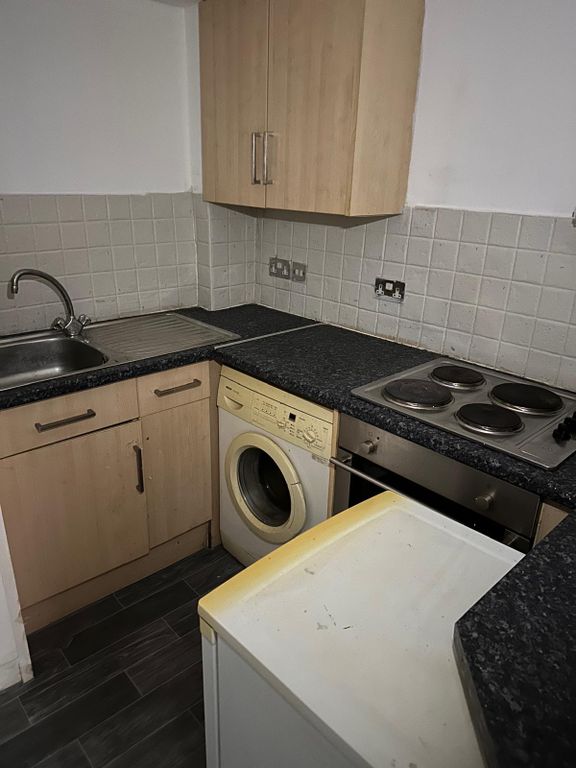 Property photo 2 of 4