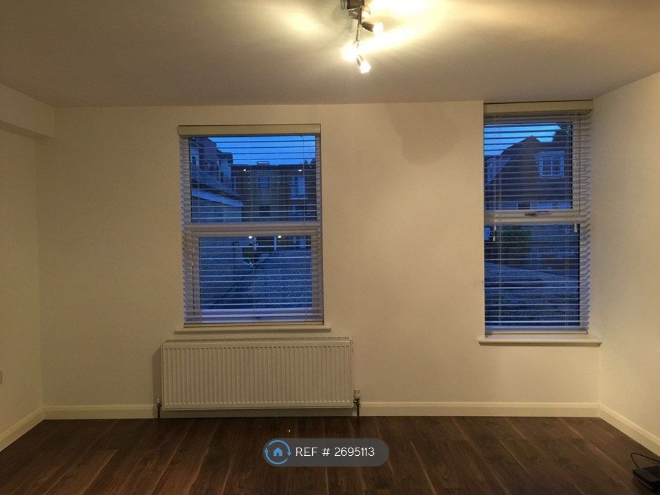 Property photo 3 of 8