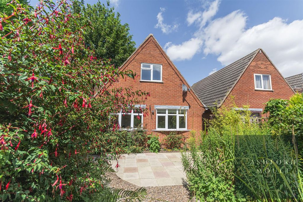 Property photo 1 of 27 Ashford-24.Jpg